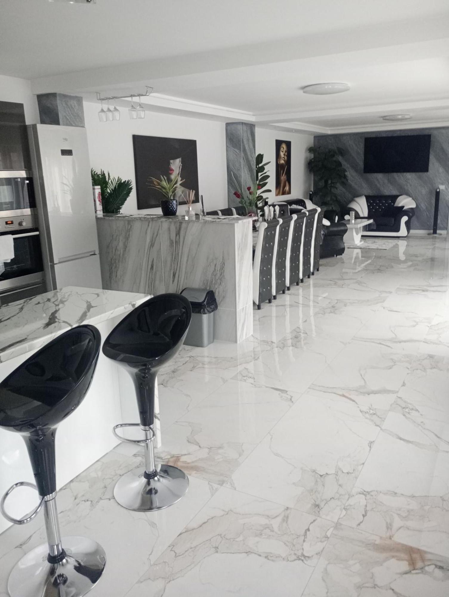 סקלה Izabella Guest House מראה חיצוני תמונה